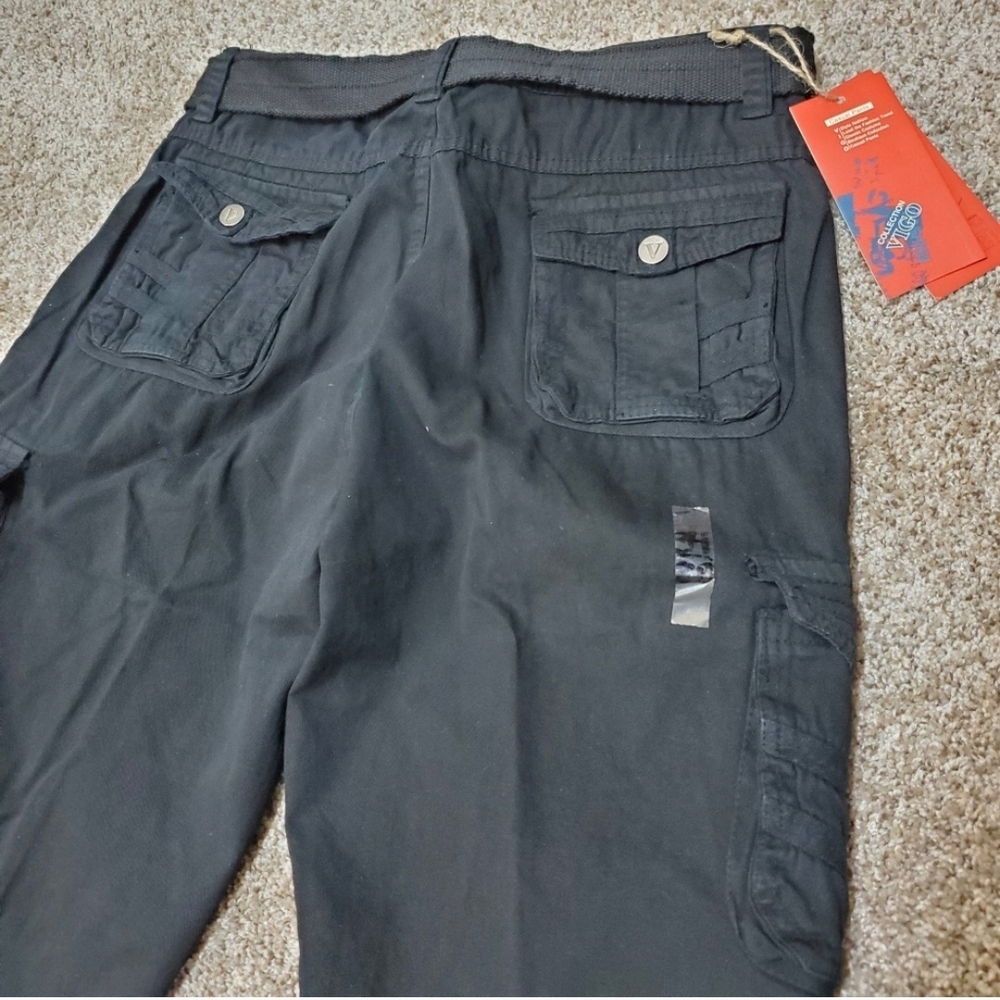 VIGO Black Cargo Pants. New Size 34x32